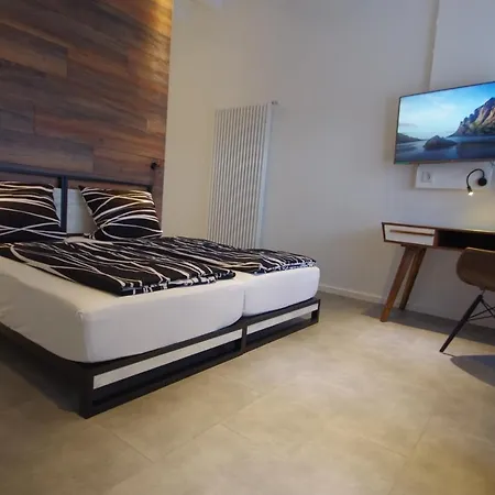 Отель Citymotel Ziegenhain Швальмштадт