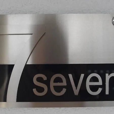 Citymotel Ziegenhain Отель Швальмштадт